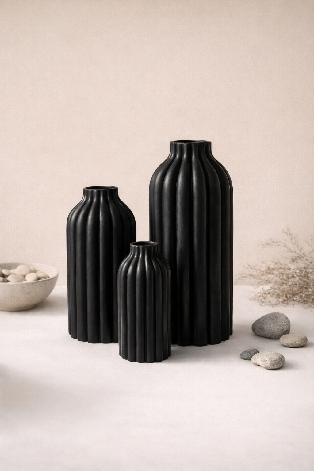 Trio Midnight Black Ribbed Column Vase